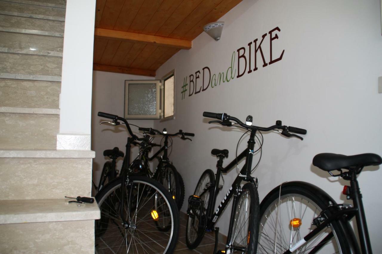Gaeta Via Indipendenza Bed & Breakfast Bagian luar foto