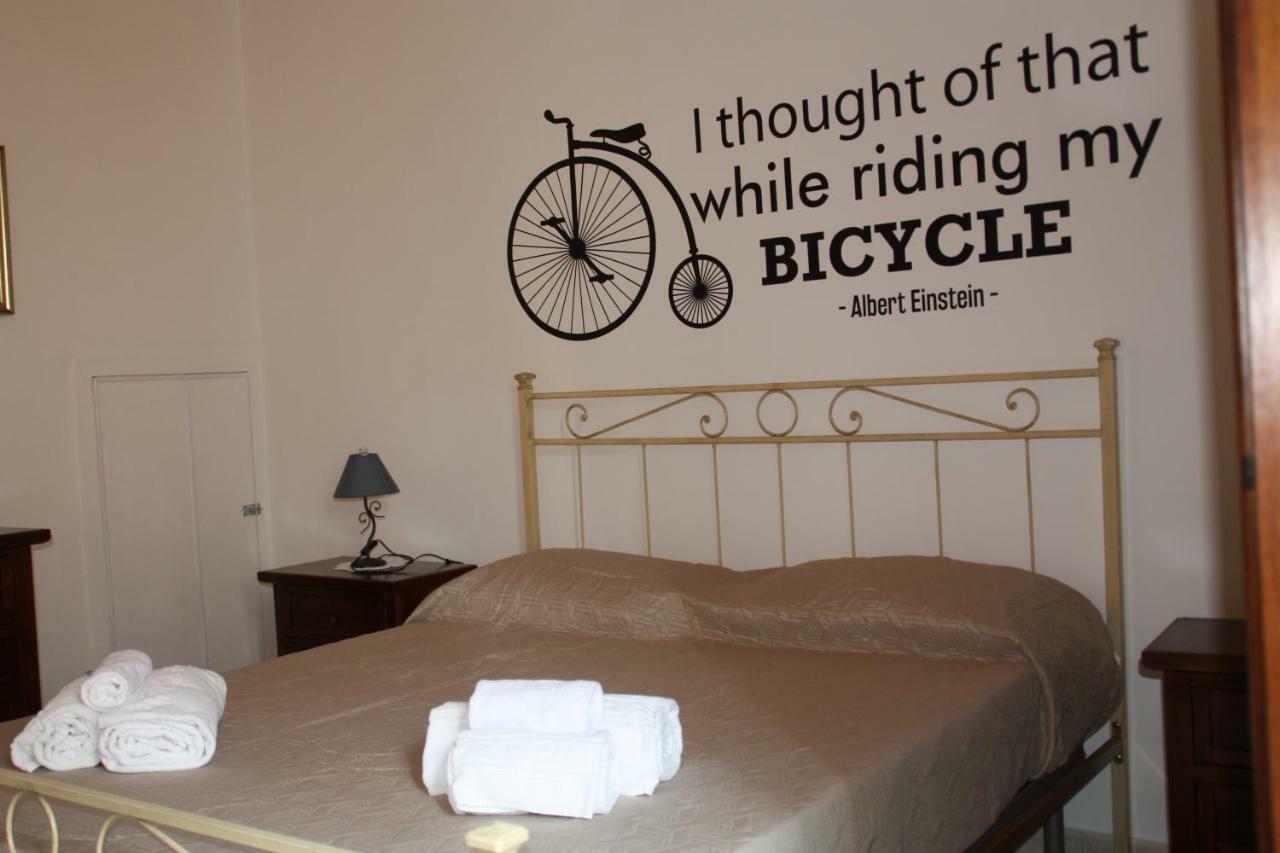 Gaeta Via Indipendenza Bed & Breakfast Bagian luar foto