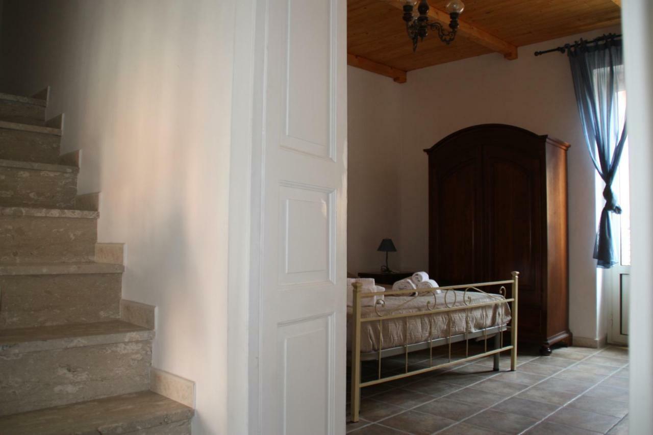 Gaeta Via Indipendenza Bed & Breakfast Bagian luar foto